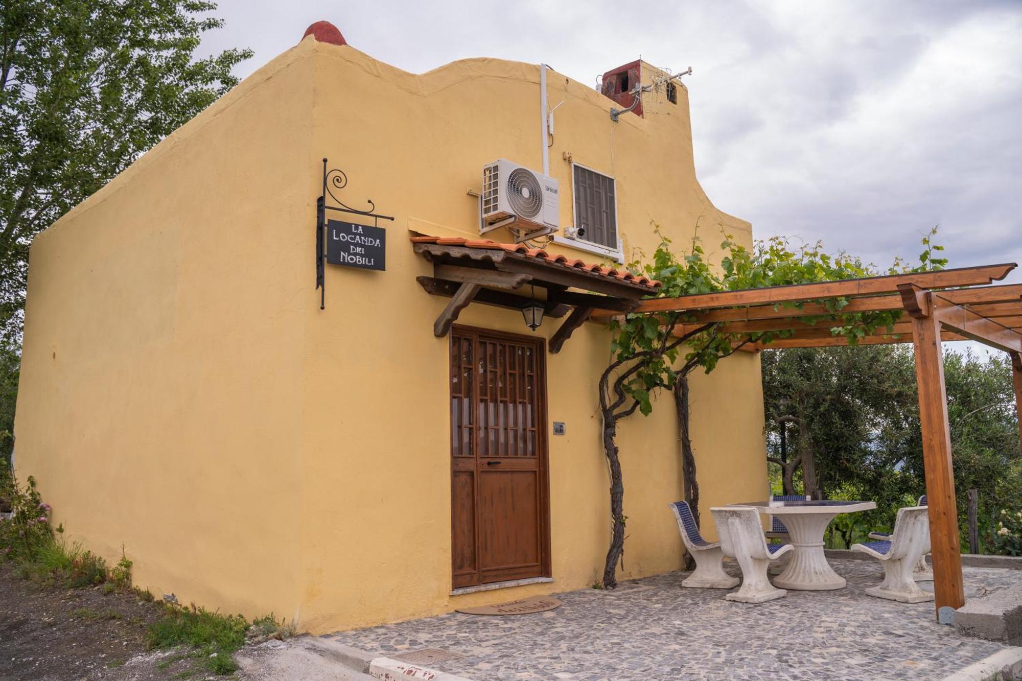 Vesuvio Inn Guest House E Wine Experience Boscotrecase エクステリア 写真